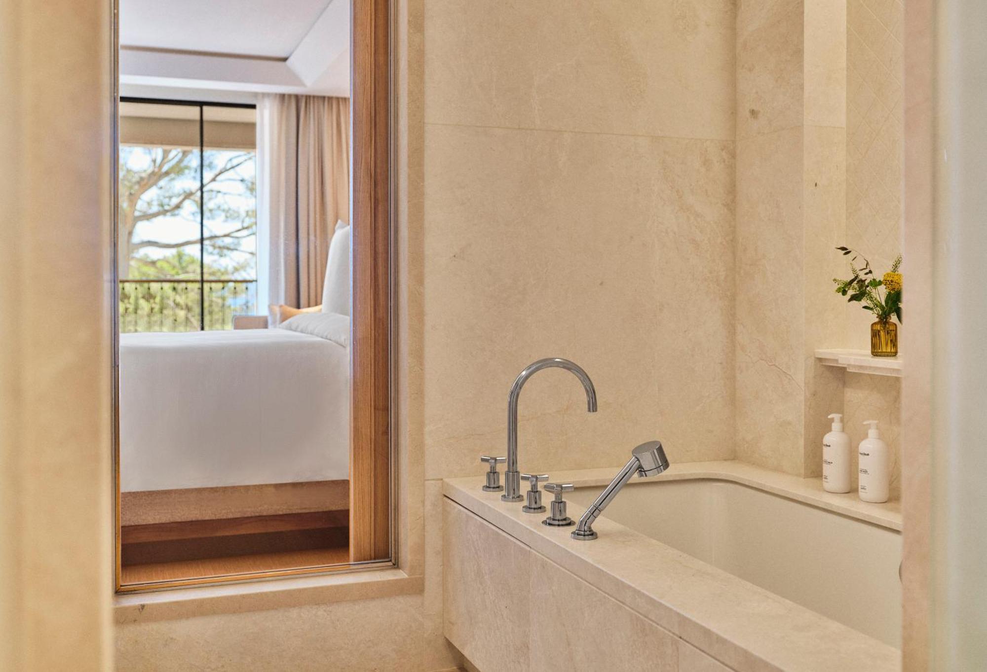 Four Seasons Resort Mallorca At Formentor Port de Pollenca Exterior photo